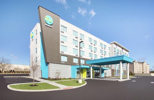 Audubon Hotel | Tru By Hilton Audubon Valley Forge