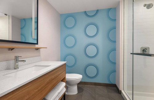 Burlington Hotel | Tru By Hilton Burlington, Nj