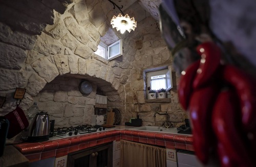 Impalata House | Trulletto with swimming pool in Monopoli