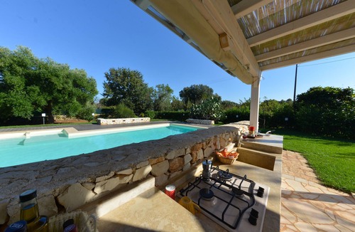 Carovigno House | Trullo del Salento with pool