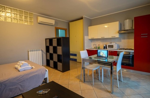 Leini Apartment | Turin Airport apartment G