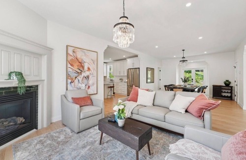 Stillwater House | Turnkey Historic Stillwater Luxury 4BR walk to Downtown Main st, next to history