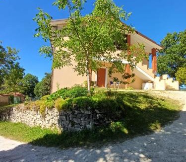 Sestino Apartment | Tuscan Hillside Heaven