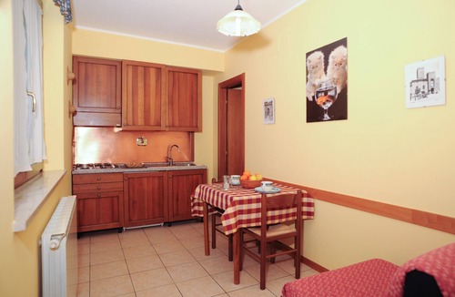 Santa Maria degli Angeli Apartment | Two-room apartment with swimming pool at Km 04 from Assisi