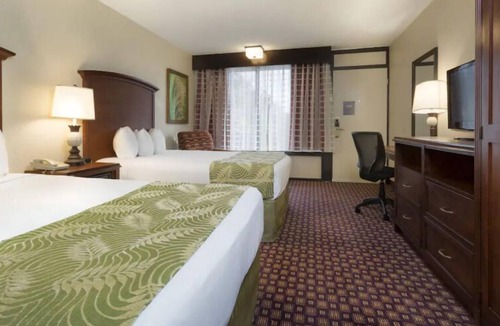 Florida Central Atlantic Coast House | Ultimate Disney Adventure! 4 Comfortable Units, Restaurant, Near Magical Midway