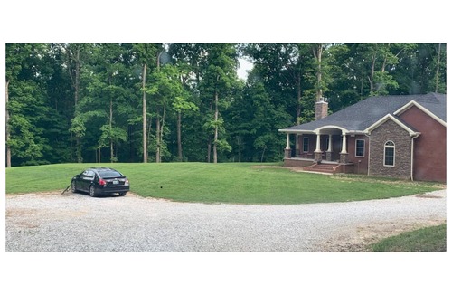 Lewisport House | Ultimate private 4 bedroom 3 full bathrooms right next to golf course with path