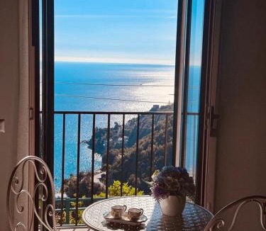 Raito Apartment | Una casa.vista mare