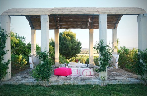 Campi Salentina House | Unique country home with beautiful vistas on orchards and vineyards