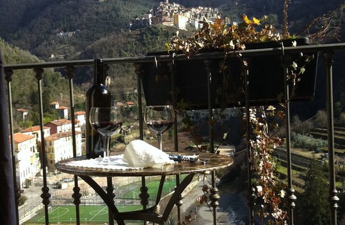 Pigna House | Unique old village house (8-12 persons) with 4 independent rooms