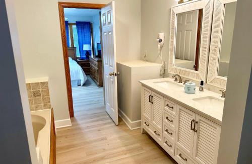 Ocean Sands House | Updated Listing! 4 min to Beach, Pool, Spa, Games