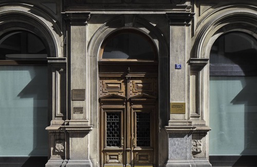 Trieste Old Town Apartment | URBANAUTS BELETAGES Sonata