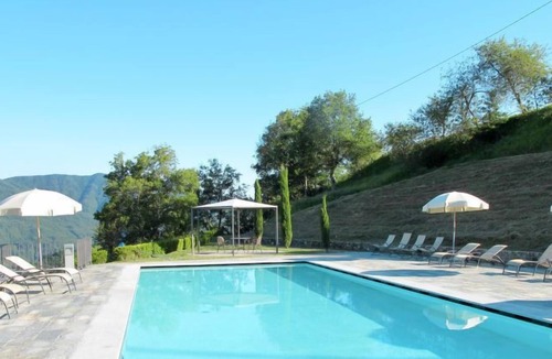 Molazzana House | Vacation home Il Metato (CNG193) in Castelnuovo di Garfagnana - 4 persons, 2 bedrooms
