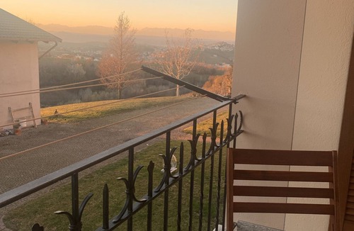 Castagnole delle Lanze Apartment | Vacation House Martina