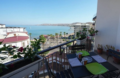 Crotone House | Vacation by the sea