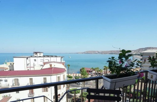 Crotone House | Vacation by the sea