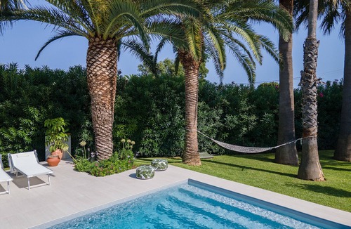 Gallina House | VACATION HOME 300 MT. BY THE SEA OF FINE GOLDEN SAND WITH PRIVATE POOL