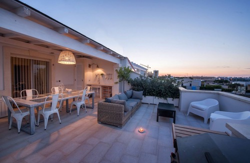 Savelletri House | Vacation Home "Rooftop Gallery, Savelletri" with Sea View, Private Terrace & Wi-Fi