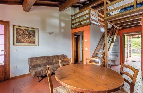 San Marcello Pistoiese Apartment | Vacation Home "Serrino 4" with Mountain View, Pool & Wi-Fi