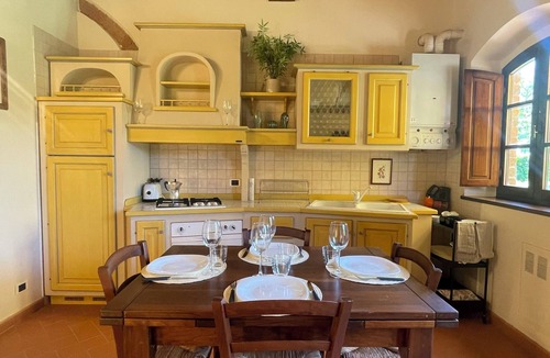 Le Piazze Apartment | Vacation Home VILLAGE POGGIO ROSSO in the heart of Tuscany!