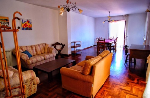 Capo Peloro Apartment | Vacation home with dog boarding