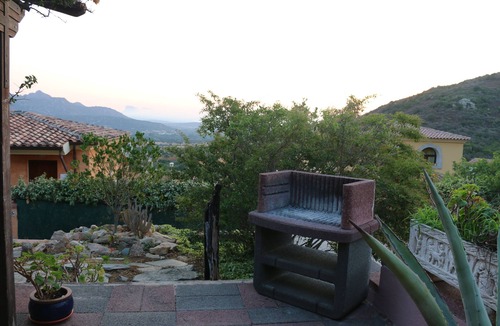 Lu Lioni House | Vacation home with water bed, in a panoramic location on the isle Tavolara
