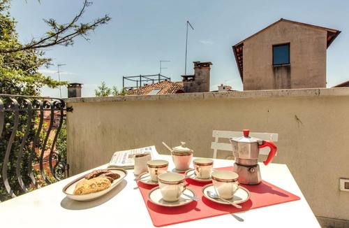 Dorsoduro Apartment | Ve N I Ce Cera C'à Belle Arti