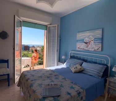 Pietra Ligure Apartment | Very cosy house with fabulous sea view!