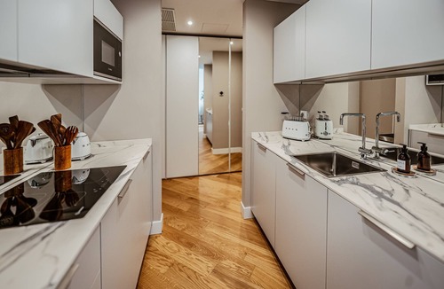 Zona Risorgimento Apartment | Via Melzo Junior Suite