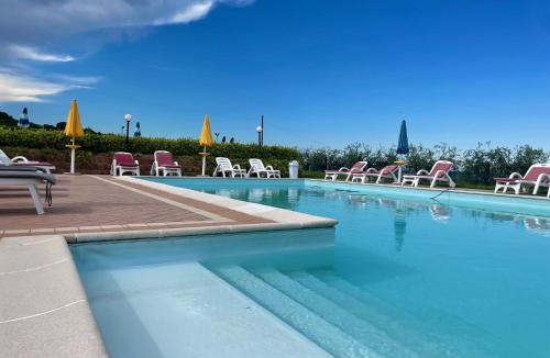 Martinsicuro Bed & Breakfast | Vigneto - Italian Restaurant & B&B