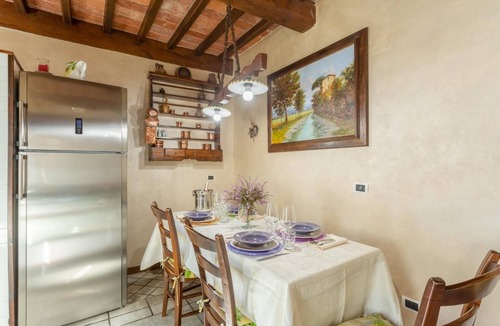 Castiglione di Garfagnana Villa | Villa Casale Le Selve Large Private Pool, WiFi