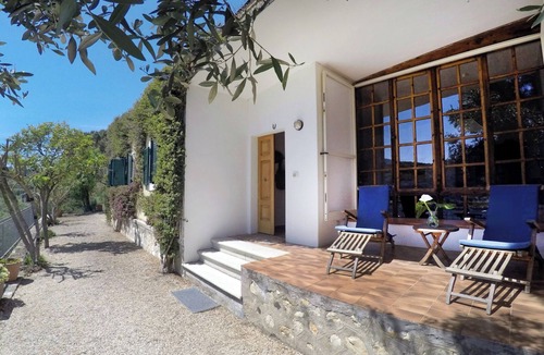Mola Villa | VILLA 50 meters from sea, private garden, parking, air conditioning, 5G internet