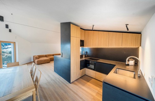 Arias Villa | 'Villa Arias' with Lake View, Pool & Wi-Fi