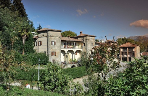 Camporgiano Apartment | VILLA BENEDETTA, Blessed House # 2