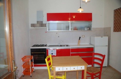 Porto Alabe Apartment | Villa Bosa, waterfront apartment, 10 meters from beach, WIFI, sleep 2