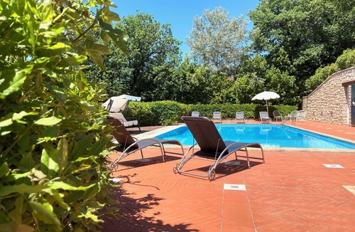 Todi Villa | Villa Canonica, sleeps up 15. A/C. Tennis court, pool, gym area, EV charger