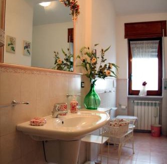 Tollo Bed & Breakfast | Villa Carol Appartamento e B&B