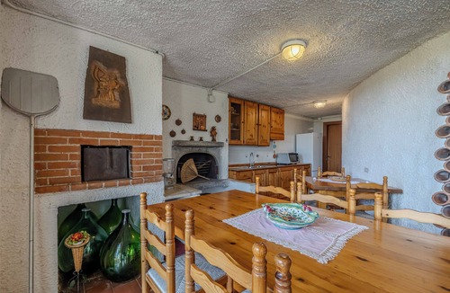Zona XLV Castel di Guido Villa | Villa 'Caterina - Scilla' with Shared Pool, Private Terrace and Wi-Fi