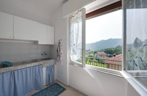Lumarzo Apartment | Villa 'Chiara' with Mountain View and Private Terrace