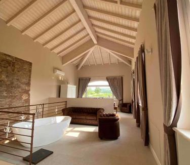 Montecalvo Versiggia House | Villa Chloé