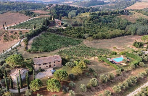 Siena Villa | Villa Colombaio, Country-house In Wine Estate 5km from Siena