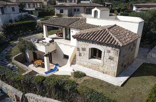 San Teodoro Villa | Villa Dalia Punta Molara San Teodoro