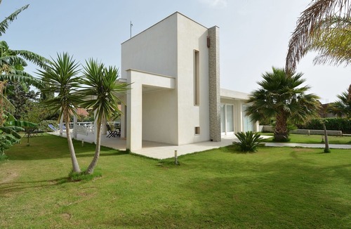 Caucana-finaiti-casuzze-finaiti Nord Villa | Villa del Gelsomino Montalbano