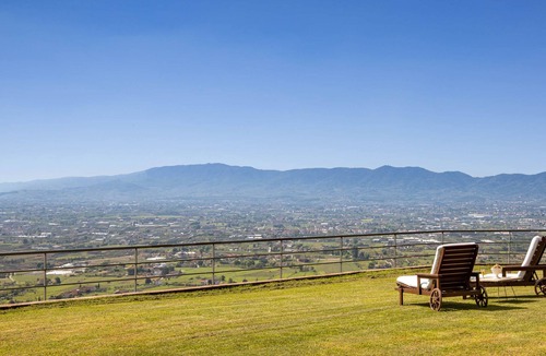 Pistoia Villa | Villa Desiderio 9, Emma Villas
