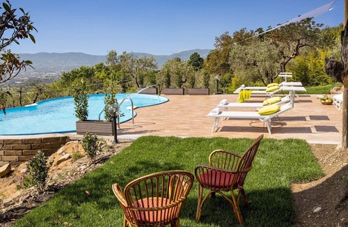 Pistoia Villa | Villa Desiderio 9, Emma Villas