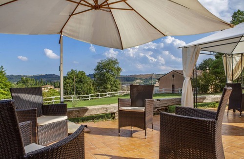 Falerone Villa | Villa Domus - Homelike Villas