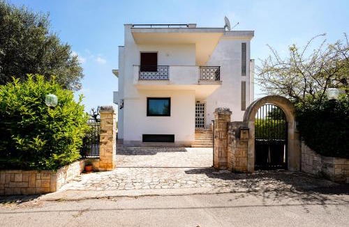 Alcanterini Bed & Breakfast | Villa Dragonfly by BarbarHouse