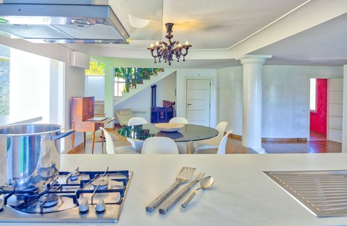 Costarainera Villa | Villa Emanuele Costarainera: wonderful modern villa, for 16 ppl, with garden, heated pool, hot-tub