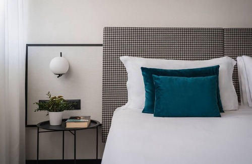 EUR Hotel | Villa EUR - Parco dei Pini