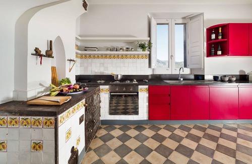 Rovittello Villa | Villa for 10 People with private pool, garden and free WiFi