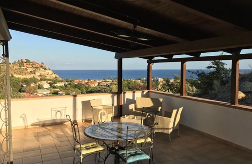 Calalunga-Pietragrande House | Villa Giò&Mar